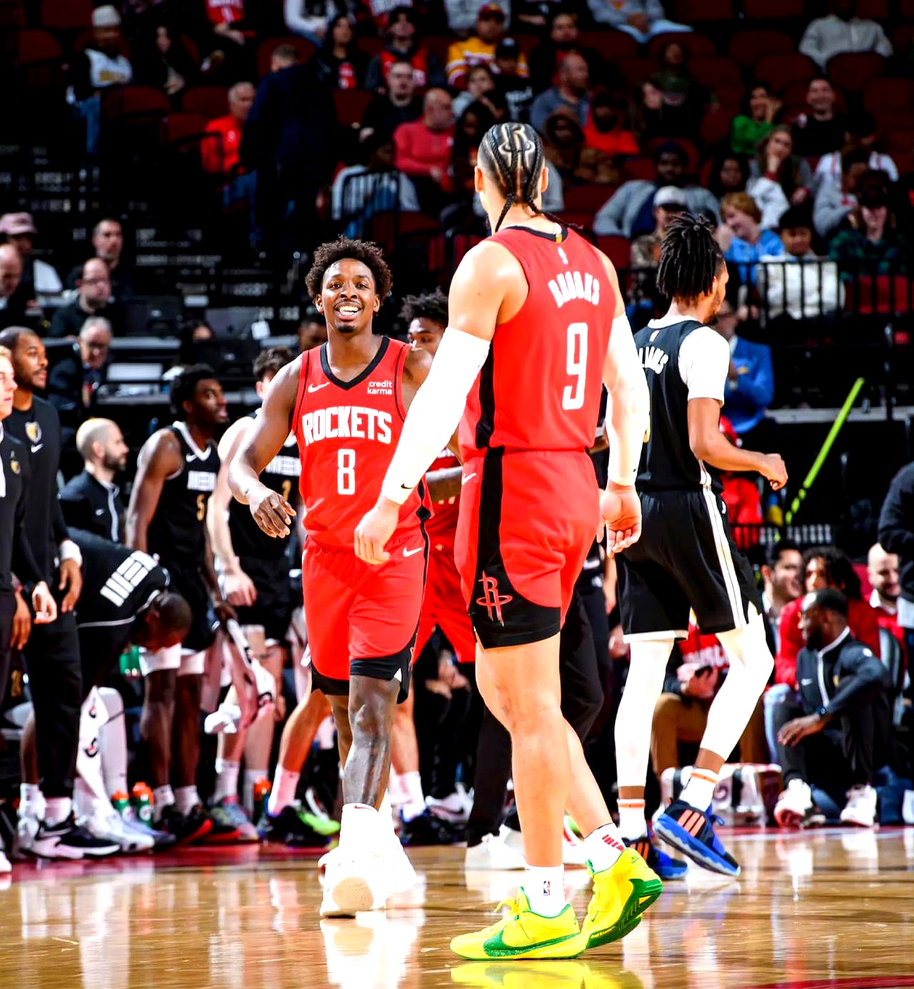 转会期全明星赛传出新动向，迈阿密热火完成体检，管理层表态——更衣室稳定，纪律约束更严格的简单介绍