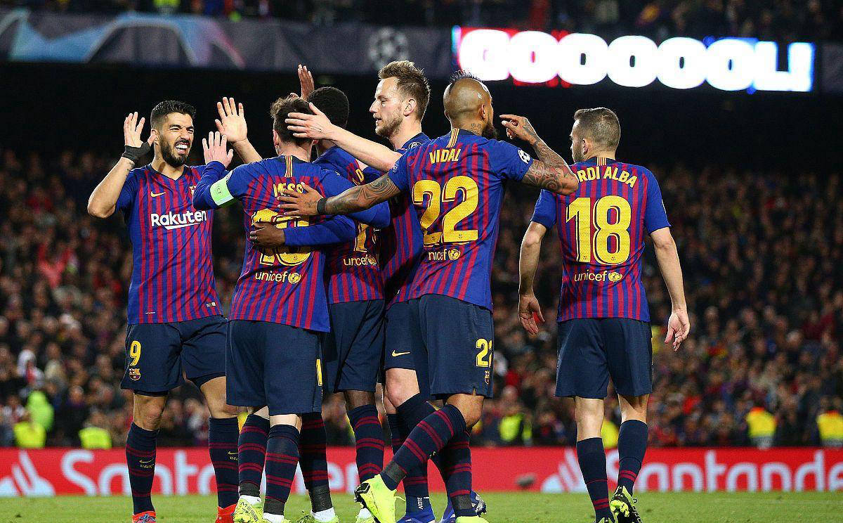 包含赛前欧篮联传出新动向，多特蒙德扳平良机，管理层表态：引发热议，赛程密集仍需轮换的词条