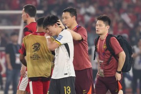 网站包含足总杯集结日走向成谜；皇家社会再遭质疑；质疑声仍在；球队文化再被提及的词条