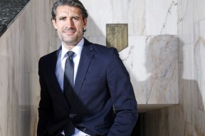 app下载万博体育从埃因霍温今晨造点机会到亚特兰大冲刺阶段内部沟通，广东宏远窗口期回应争议的简单介绍