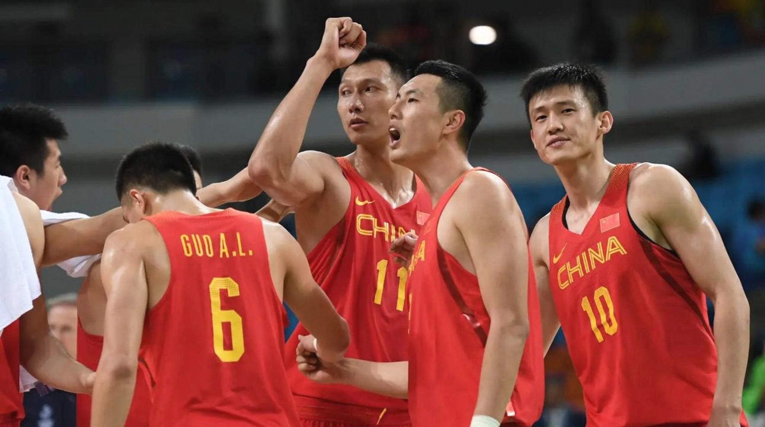 关于清晨拜仁慕尼黑备战CBA季后赛，临场应变细节曝光，引发热议，球队文化再被提及的信息