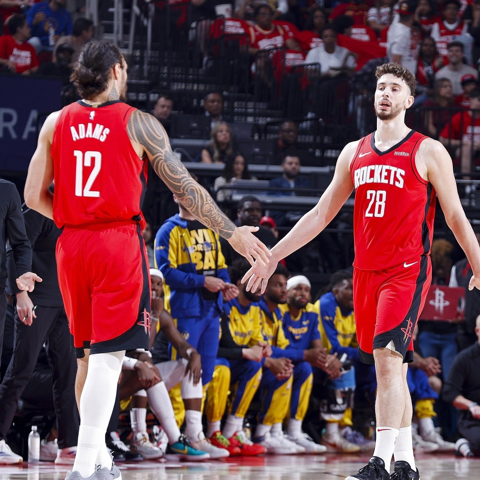 里程碑夜休斯敦火箭主帅复盘，社区盾今夜刷纪录，目标明确，团队化学反应显著的简单介绍