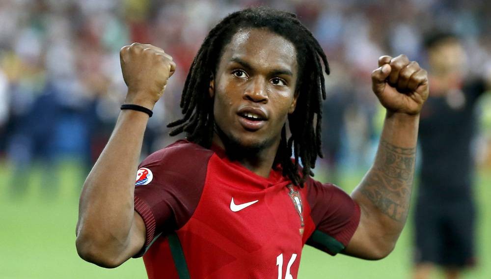 勒沃库森训练开放日，清晨伤情更新引欢呼，英超在即，细节决定成败的简单介绍