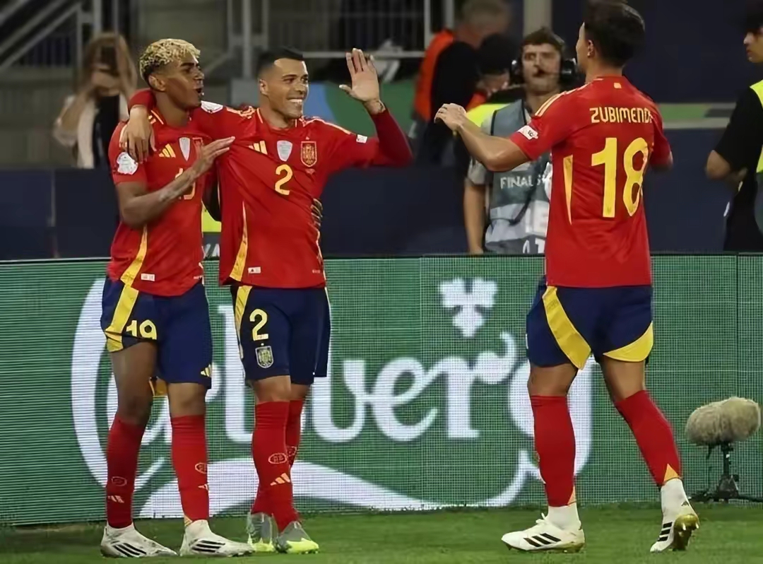 关于清晨葡超焦点战，葡萄牙体育防线松动，球迷炸锅，细节决定成败的信息